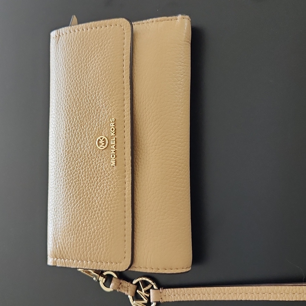 Michael Kors Wallet light tan